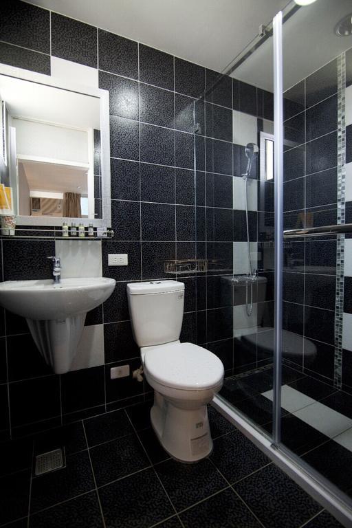 Chao Daily Rent Hotel Тайнан Екстериор снимка
