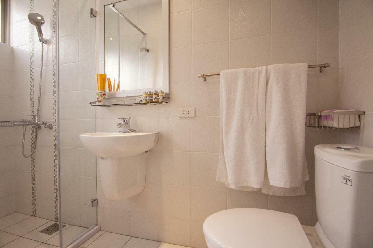 Chao Daily Rent Hotel Тайнан Екстериор снимка